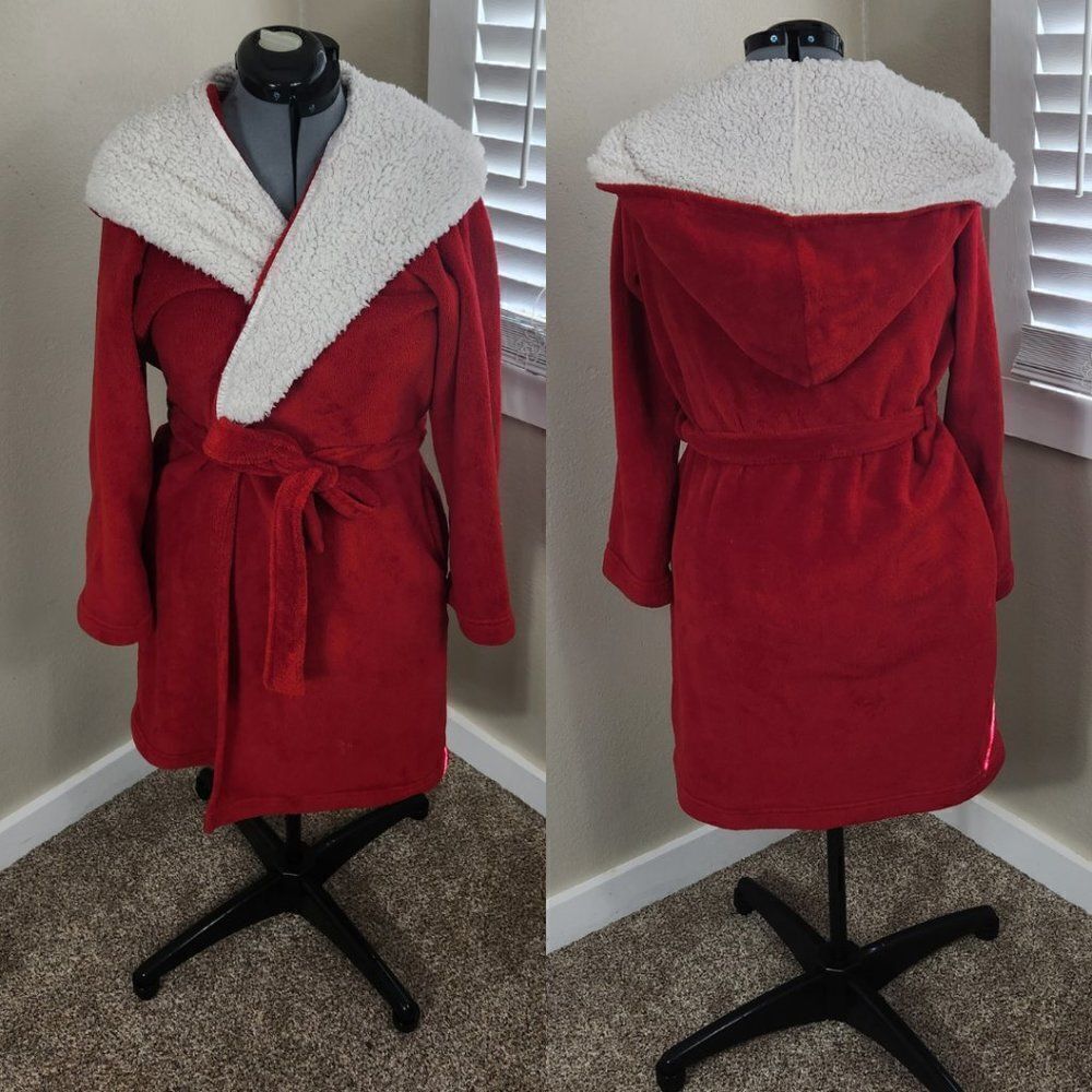 VS M/L Sherpa Embroidery Robe Super Soft Fluffy